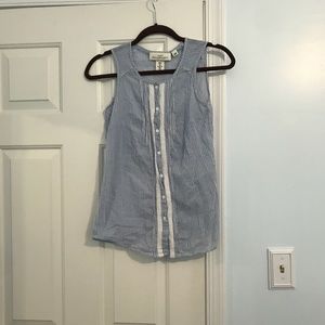H&M, Size 2, Sleeveless Blouse